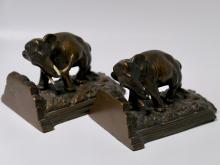 ELEPHANT BOOKENDS