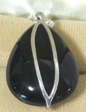 STERLING ONYX PENDANT