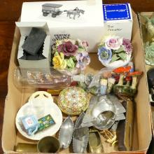 FIGURINES AND CURIOS