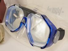 BINOCULARS AND SCUBA GOGGLES
