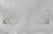 2 SETS OF VINTAGE IRISH LINEN PLACEMATS