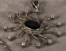 THREE PIECES OF STERLING JEWELLERY