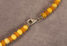 BALTIC AMBER BEADED NECKLACE