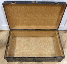 STEAMER TRUNK