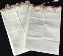 SELECTION OF FINE QUALITY COTTON PILLOWCASES
