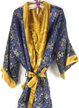 LUXURIOUS EMBROIDERED 100% SILK HOUSE/BATH ROBE