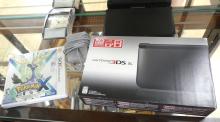 NINTENDO DS, GAMES AND CLOCKS