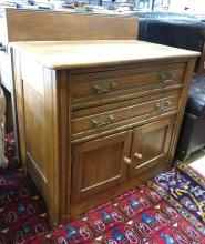 OAK WASHSTAND