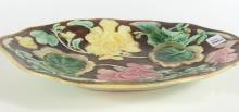 19TH CENTURY MAJOLICA PLATTER