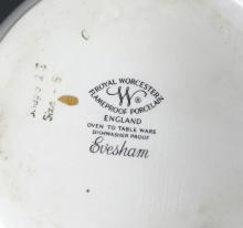 3 ENGLISH EVESHAM SERVING DISHES & OIL/VINEGAR