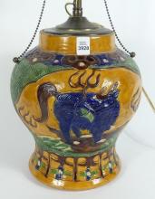 CHINESE POTTERY TABLE LAMP