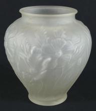 LARGE TIFFIN ART GLASS VASE