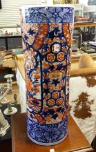 CHINESE IMARI UMBRELLA STAND