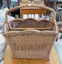 WICKER MAGAZINE RACK