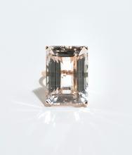 MAGNIFICENT MORGANITE RING