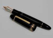 MONTBLANC PEN