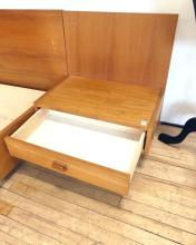 CANADIAN TEAK QUEEN SIZE BED