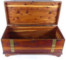 VINTAGE CEDAR CHEST