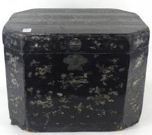 CHINESE LACQUER BURGAUTE TEA BOX