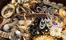 ASSORTED FASHION JEWELLERY