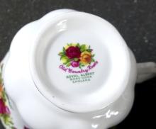 ROYAL ALBERT & ROSE GARDEN CHINA