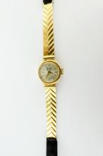 LADIES' GOLD WRISTWATCH