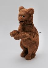 WIND-UP BEAR