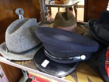 SEVEN VINTAGE MEN'S HATS