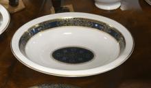 ROYAL DOULTON "CARLYLE" DINNERWARE