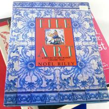 ANTIQUE COLLECTING REFERENCE BOOKS