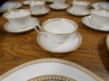 WEDGWOOD DINNER SERVICE