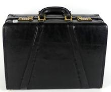 VINTAGE ITALIAN LEATHER BRIEFCASE