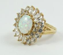 LADIES' OPAL RING
