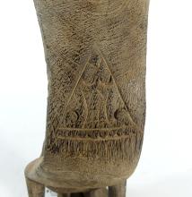 AFRICAN WOODEN CARVING