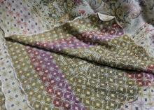 VINTAGE TABLE THROW