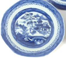 THREE CHINESE PORCELAIN PLATES