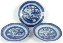 THREE CHINESE PORCELAIN PLATES