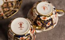 DERBY "IMARI 2451" CUPS AND SAUCERS