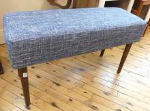 BEDSIDE BENCH