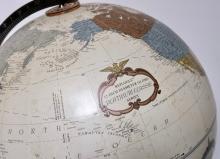 WORLD GLOBE