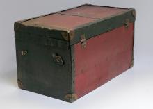 DOLLS TRUNK