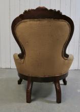 VICTORIAN CHAIR