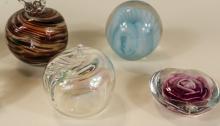 SEVEN ART GLASS PAPERWEIGHTS