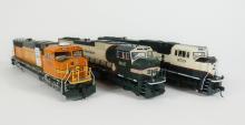3 BURLINGTON NORTHERN DIESELS