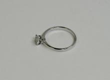18KT GOLD RING