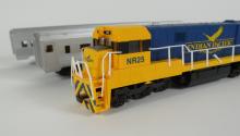 FRATESCH 3-PIECE TRAIN SET