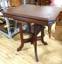 LONDON FURNITURE PARLOUR TABLE