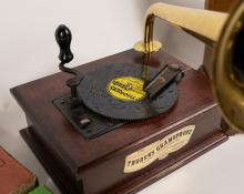 2 DISC MUSIC BOXES