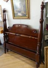 ANTIQUE FOUR-POSTER BED