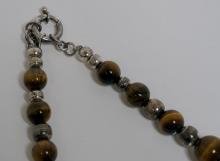 TIGER'S EYE BEAD NECKLACE